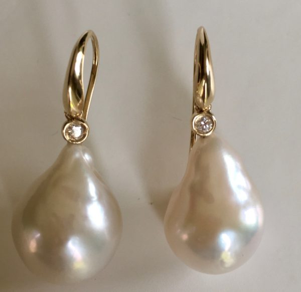Cleopatra earrings