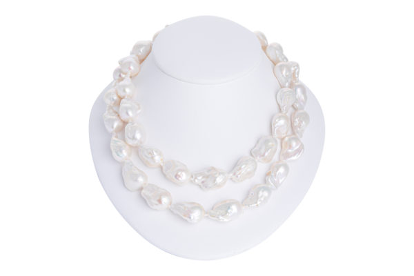 baroque pearl necklaces