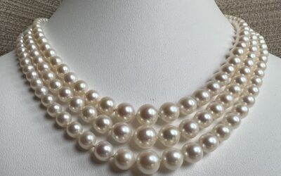 Royal Necklace 3 rows Graduated Pearls