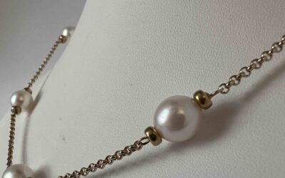 Mary Berry Style small round link Belcher chain